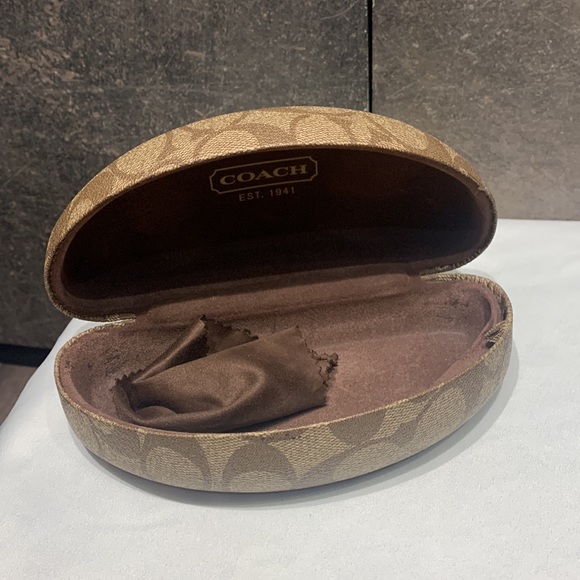 Coach Sunglasses from USA 🇺🇸 - Picture 11 of 14